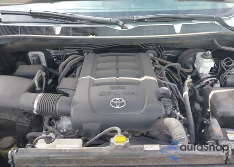 2015 Toyota Tundra Sr5 5.7L V8 z USA, uszkodzony, nr VIN 5TFEY5F12FX182246